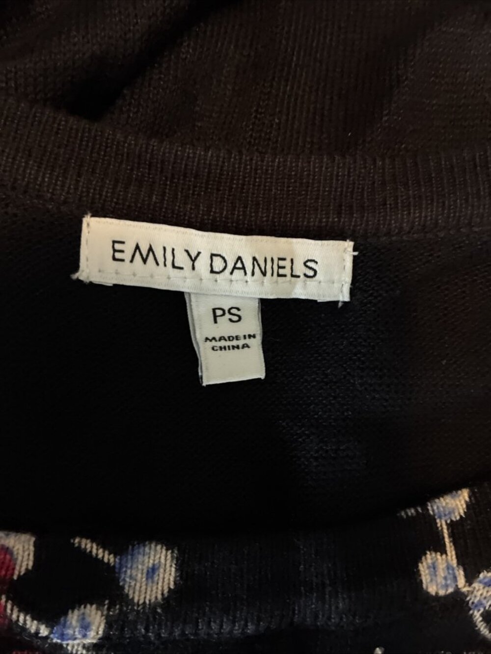 Emily Daniels Womens Petite Small Black Floral Sweater Red Blue 3/4 Sleeve - Picture 7 of 9
